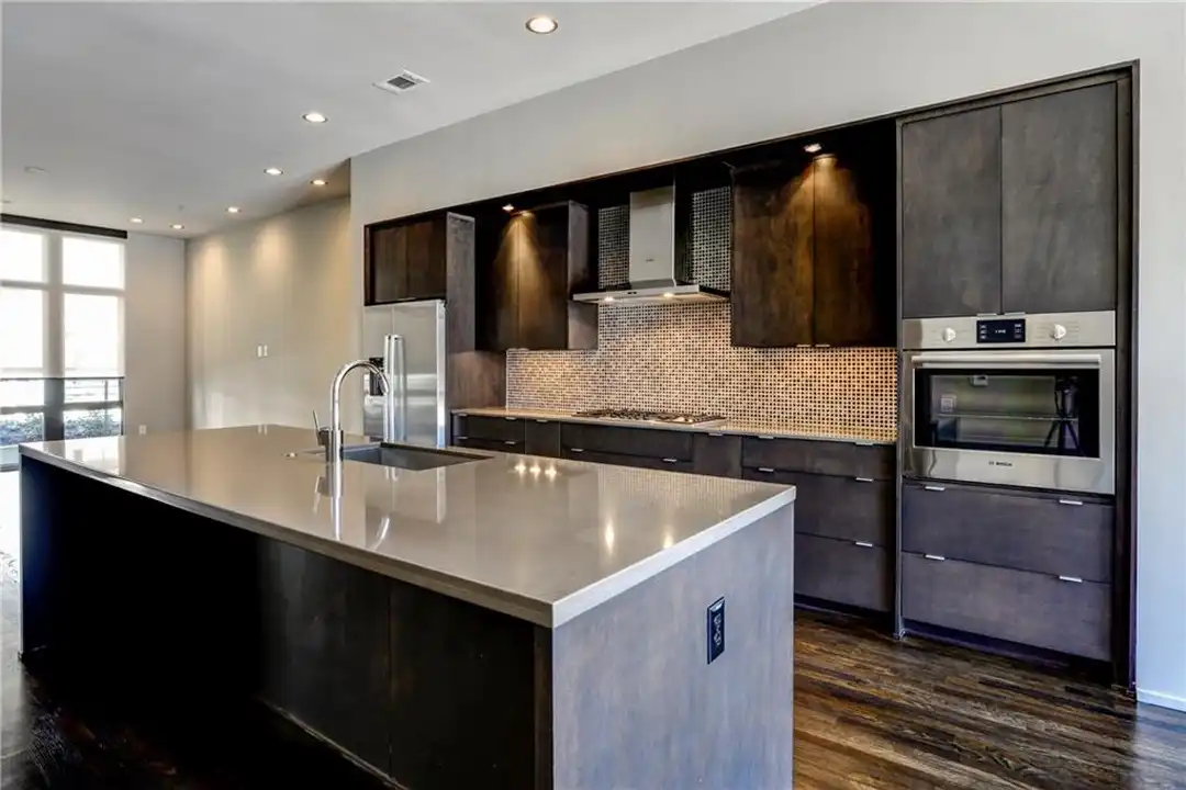 721 Longleaf Dr NE unit 9 - View 5