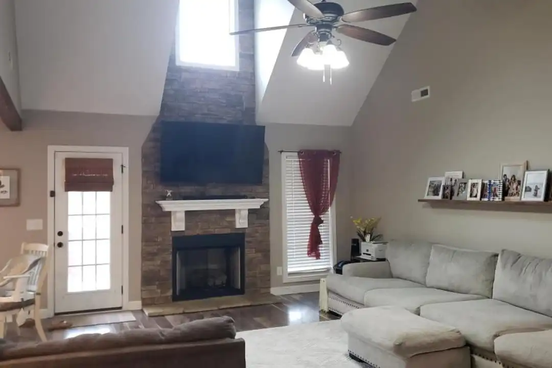 731 Backwind Ln - View 3