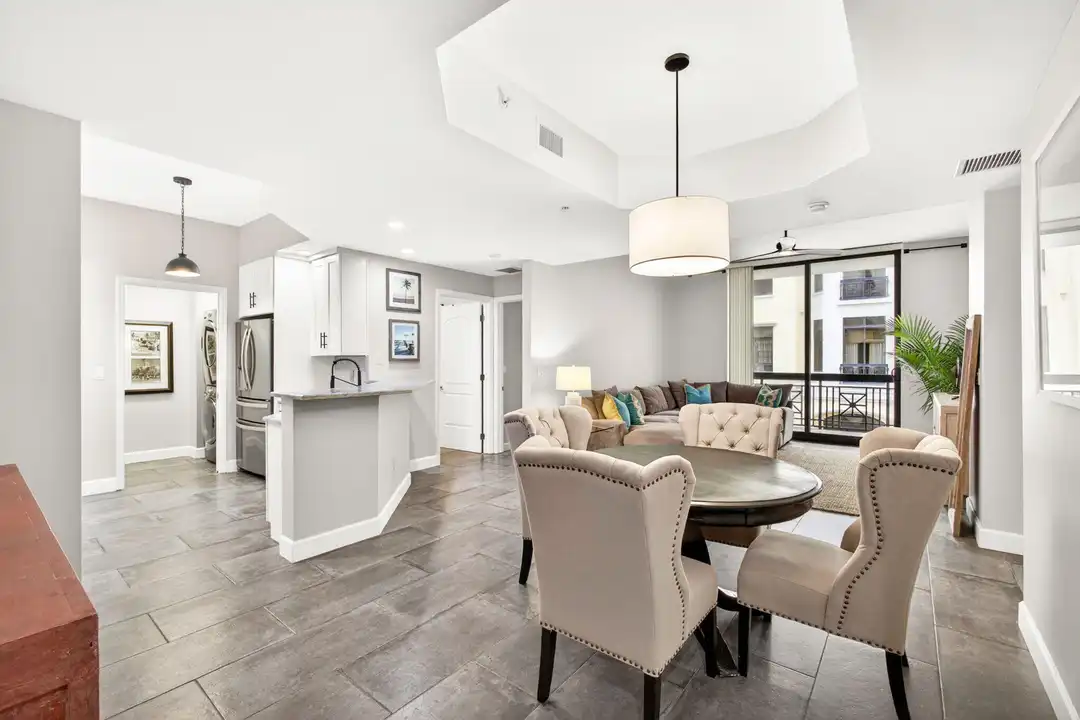801 S Olive Ave unit 614 - View 4