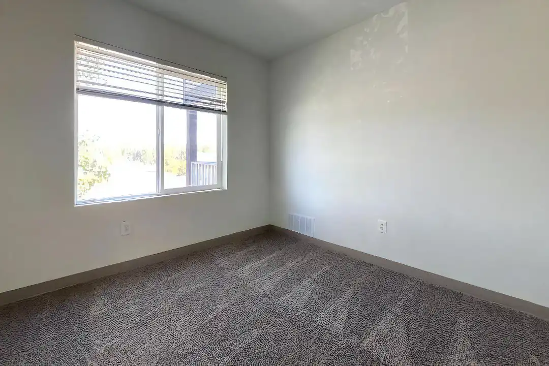 201 Ten Mile Dr W - View 6
