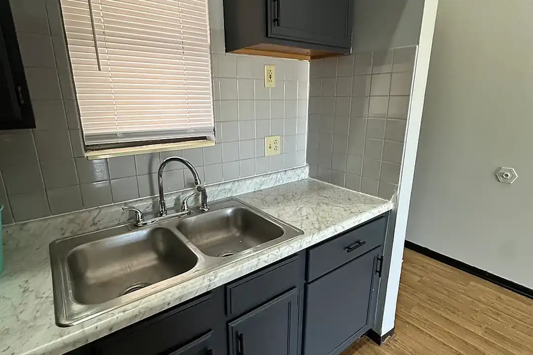 Vawter Street Apartments – photo 1 of 87