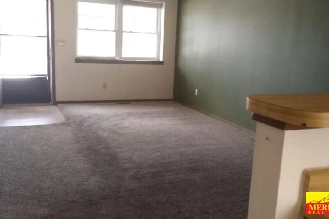 2103 Lelaray St - View 3