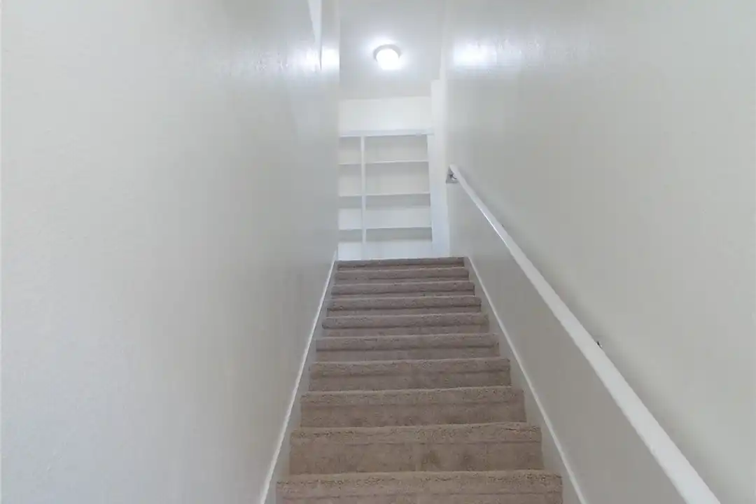 Apartment in Las Vegas - View 3