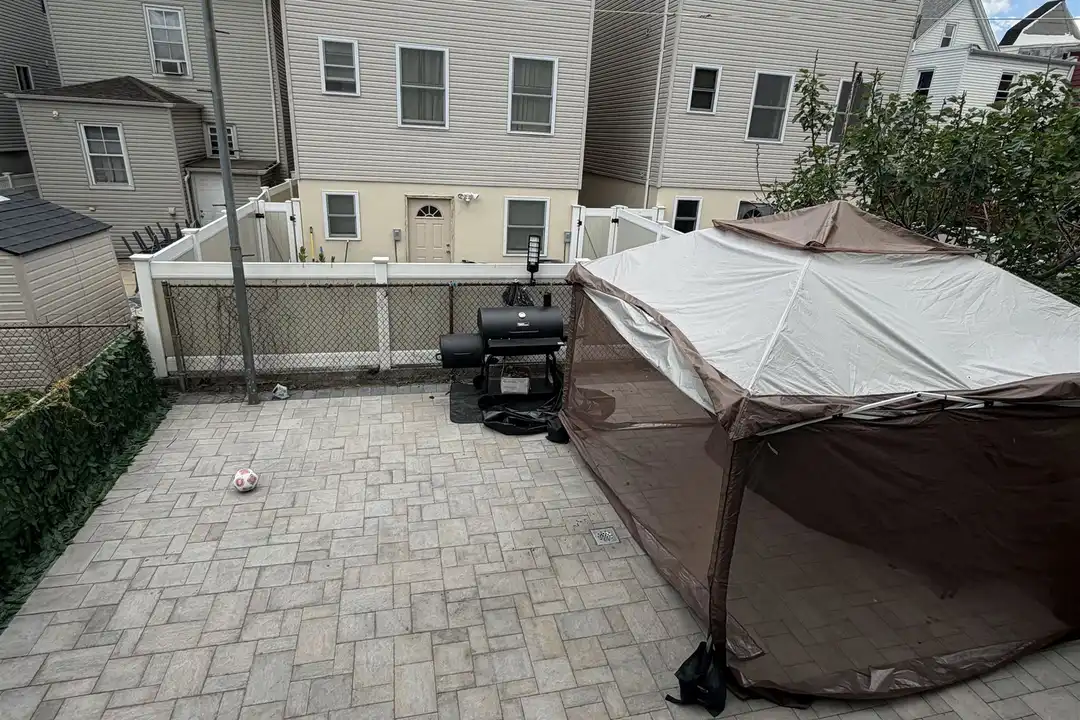 78 W 54th St unit 1 - More