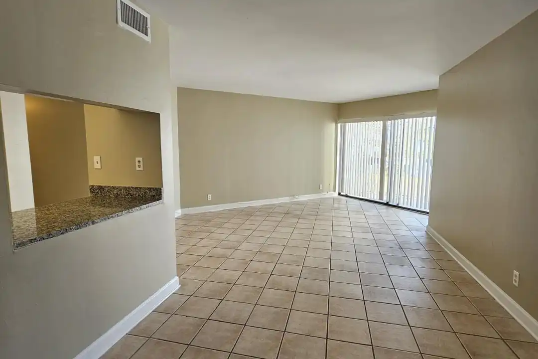 1750 N Congress Ave unit 304 - View 4
