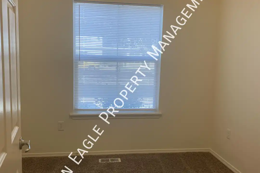 4972 W Intrepid Ln unit 101 - View 4