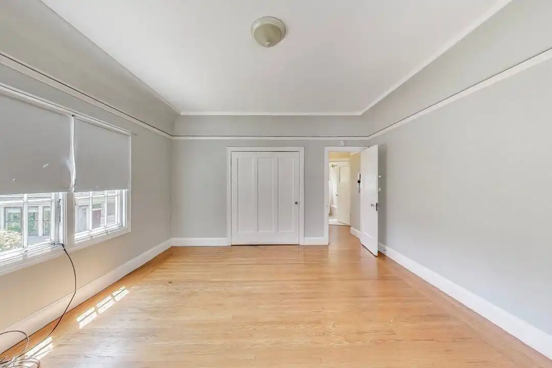 11 Warren Ave unit 08 - View 3
