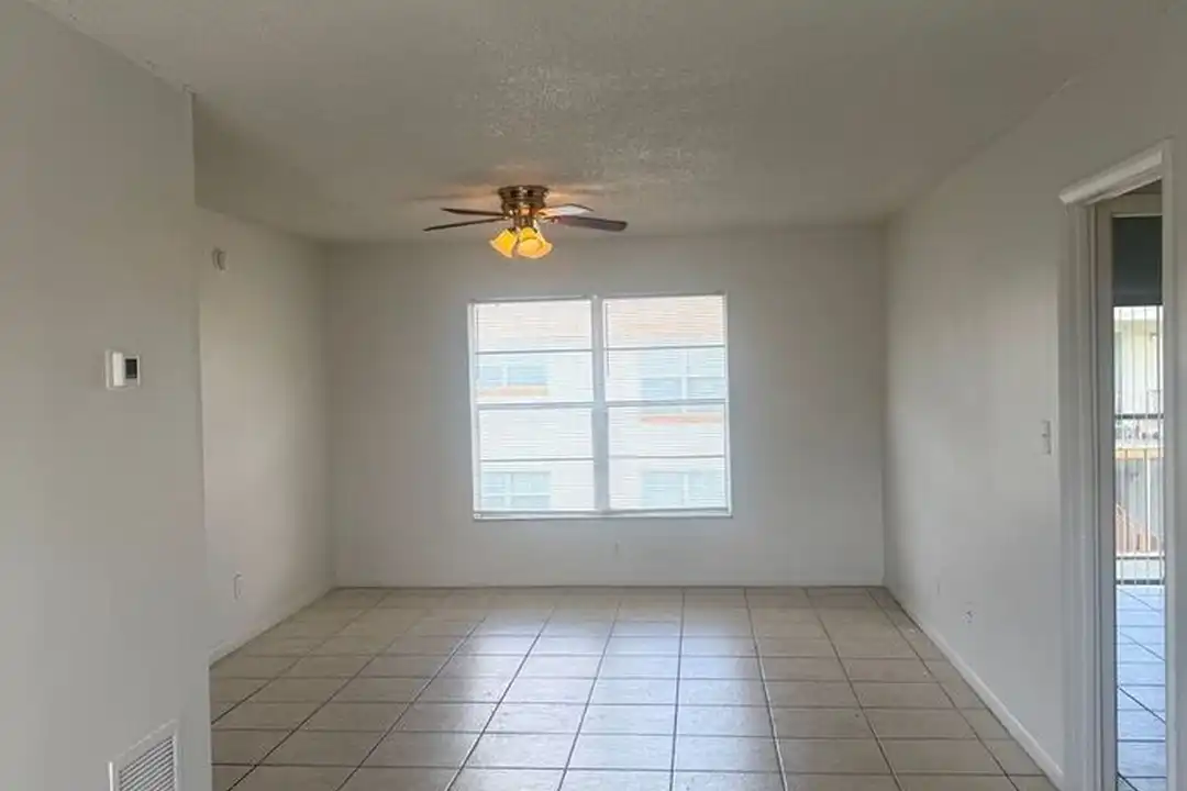 1807 Michigan Ave unit APT D - View 5