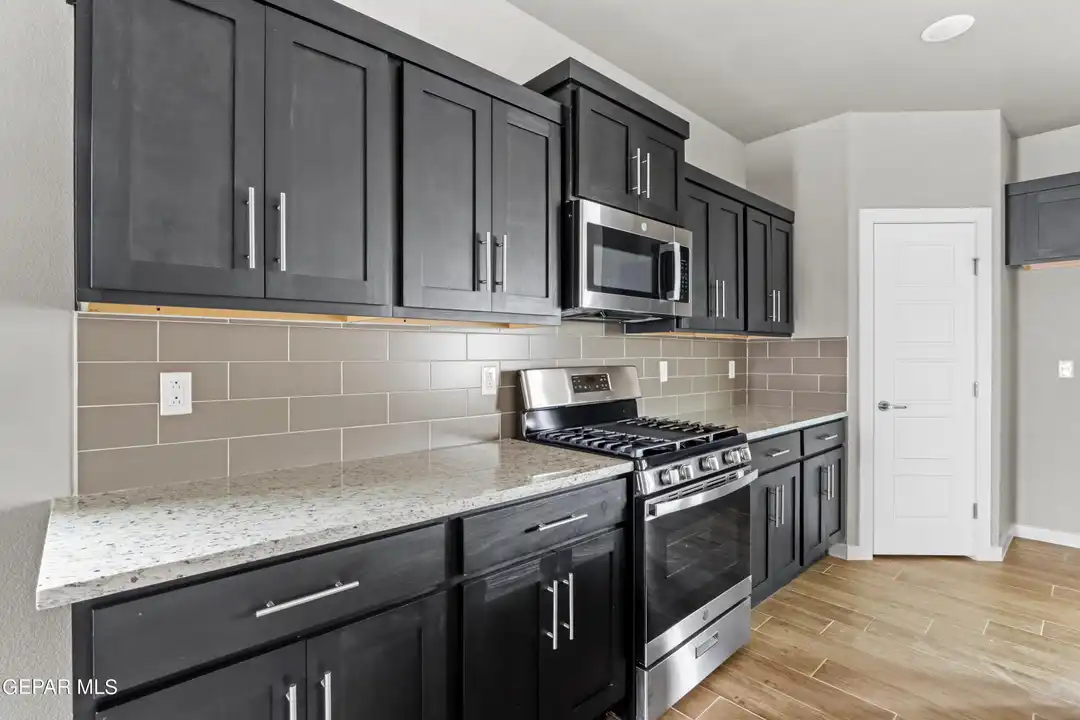 348 San Jose - View 3