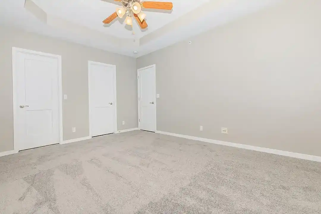 Springhill Ridge Apartments - 15735 Rosewood St - Omaha, NE | Rent.