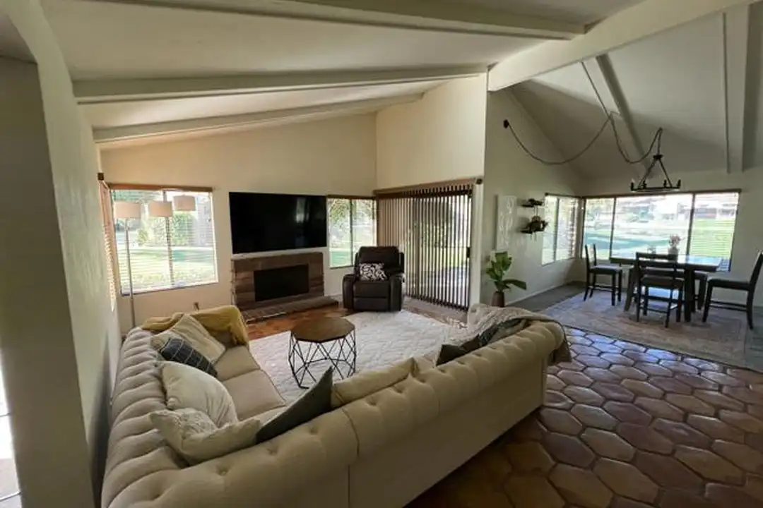 30 Tennis Club Dr - View 6