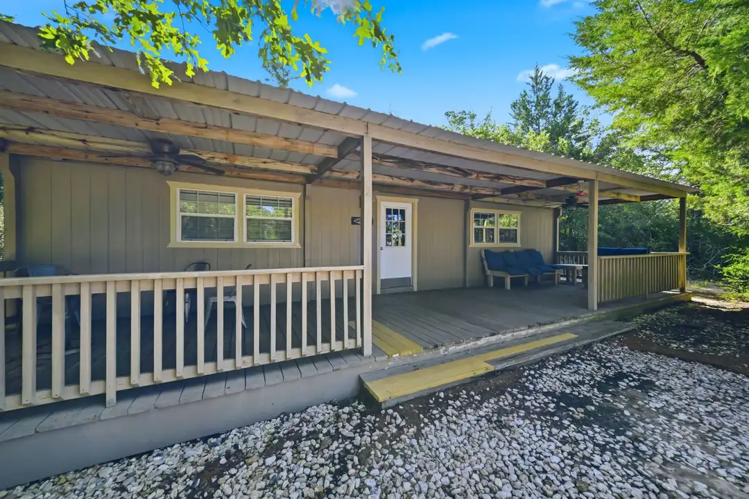 11351 Oak Lake Rd – photo 1