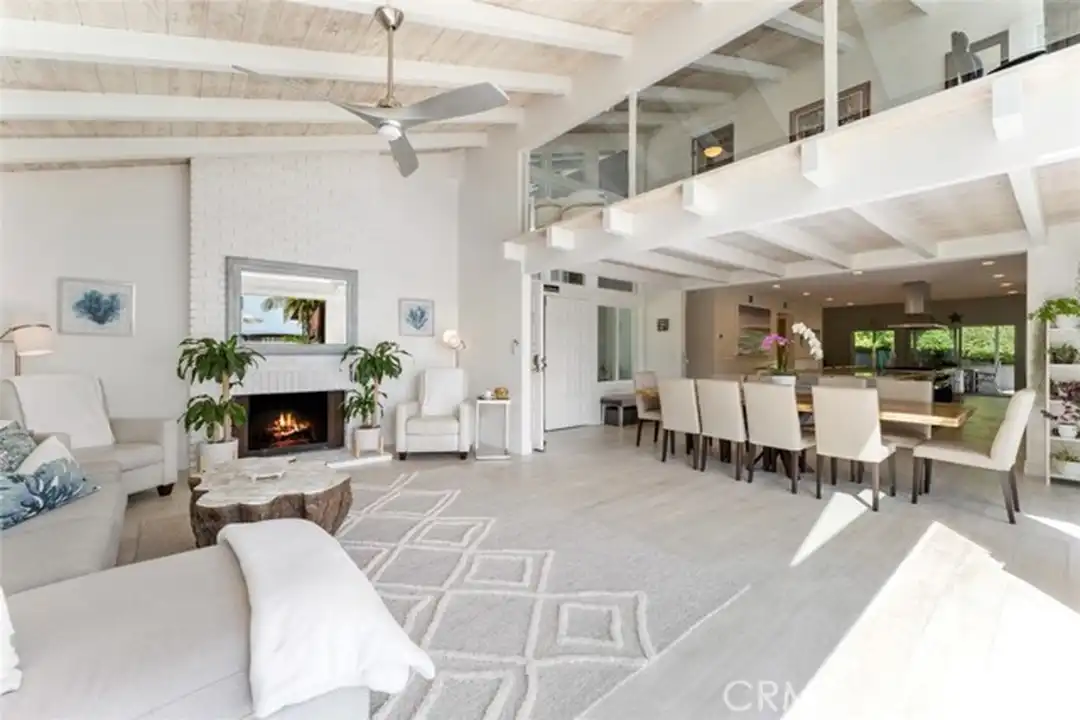 499 Nyes Pl - View 6