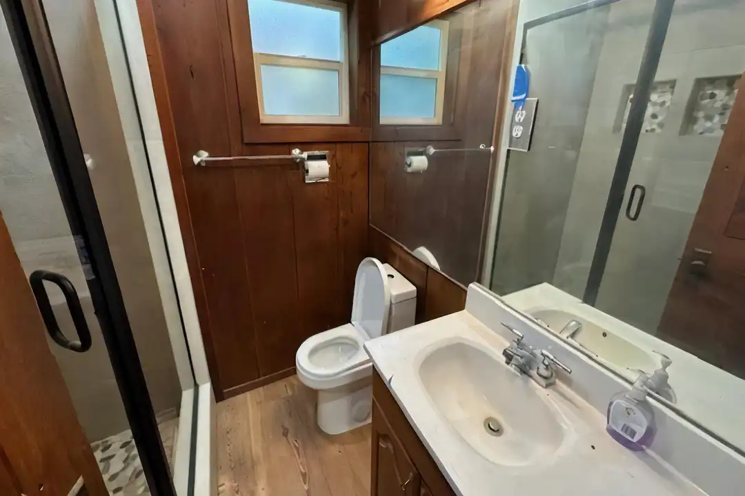 53879 Rd 432 - More