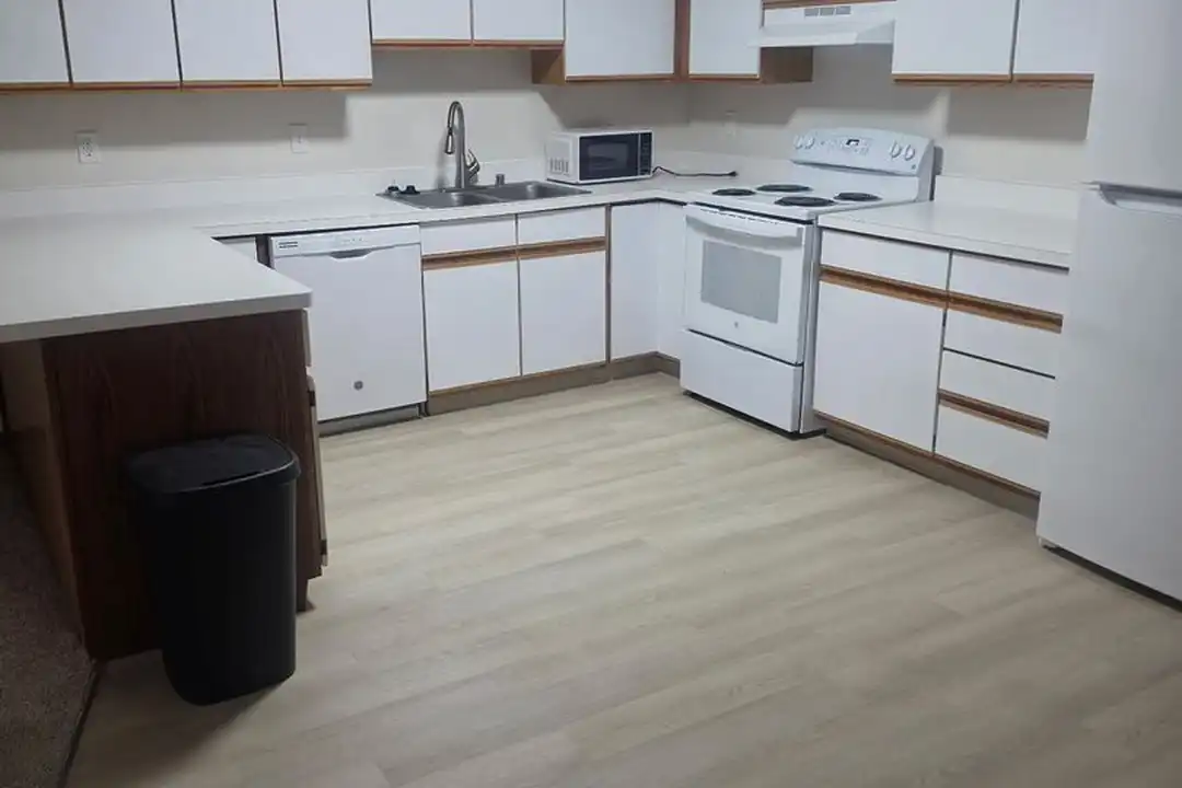 37 West St unit # 202 – photo 1 of 7