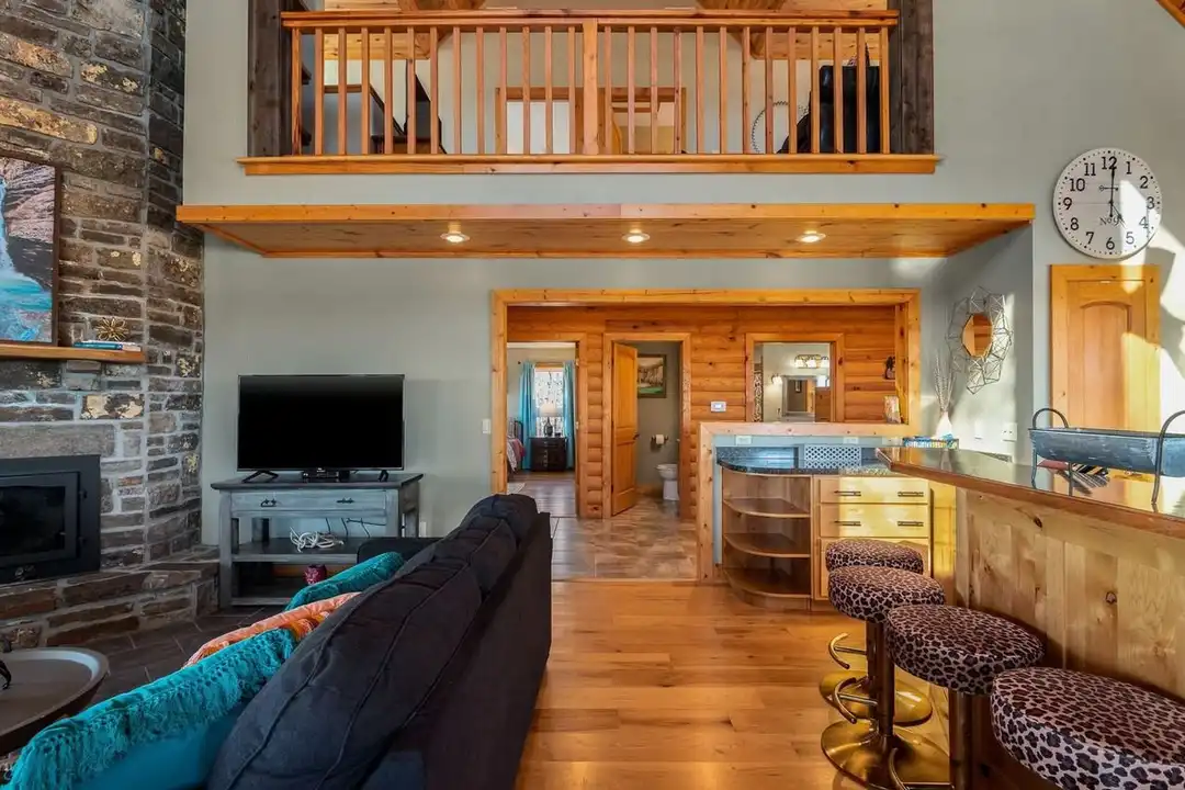 Apartment in Jasper - View 5