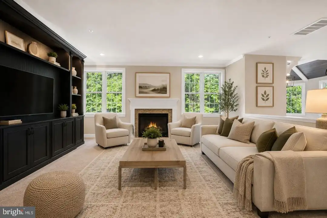 8227 St Francis Dr - View 5