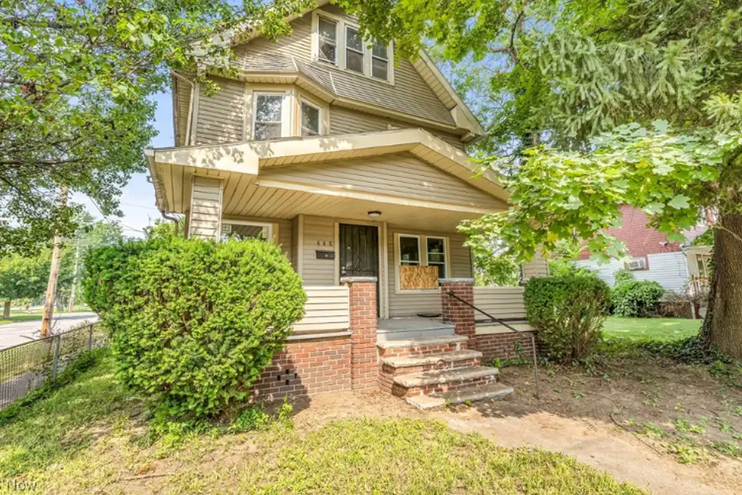 448 E 114th St – photo 1