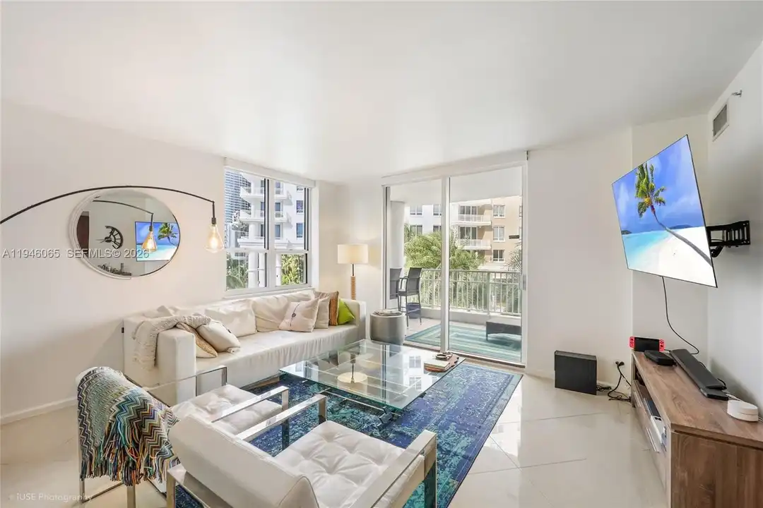 701 Brickell Key Blvd #404 - View 3