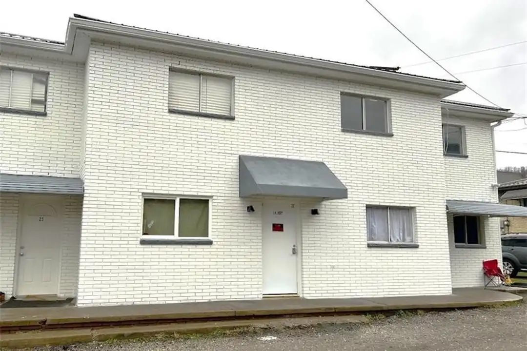 1120 Main St unit #6 – photo 1 of 5
