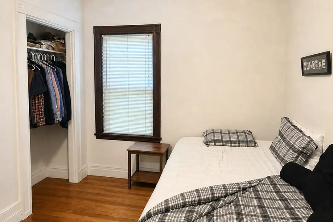 30 Mansfield St – pohled 5