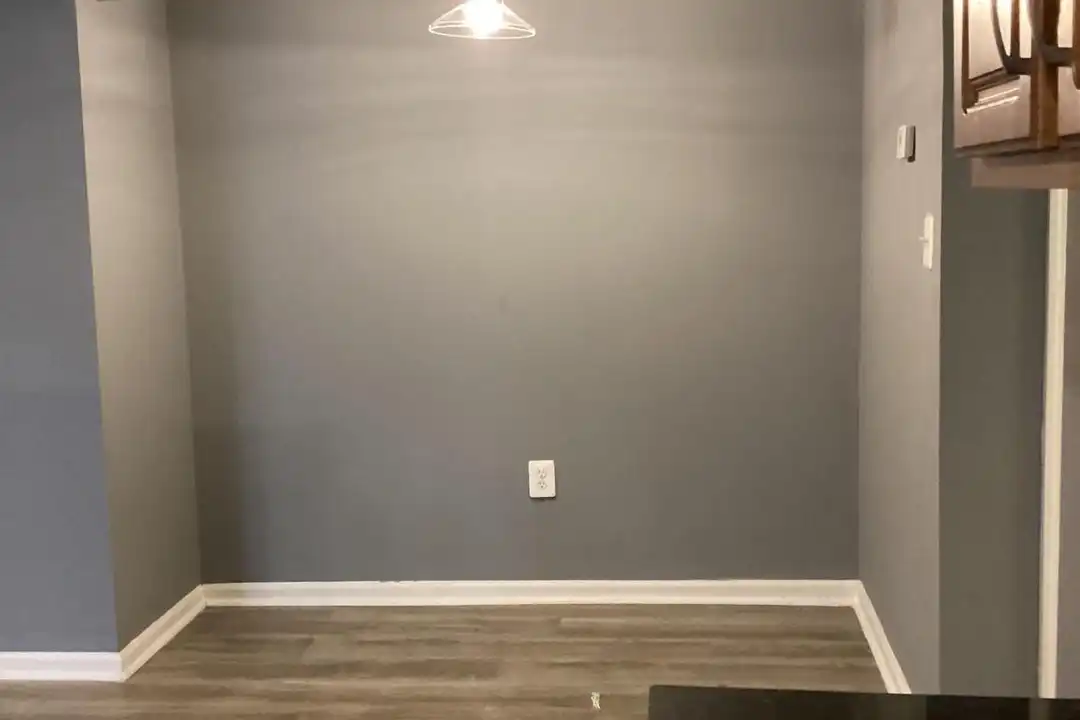 5005 D St SE #104 - More