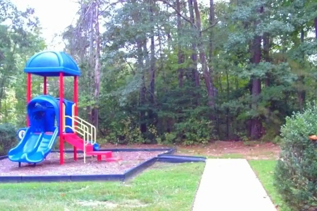 30 Bluebird Ln unit 101 - View 2