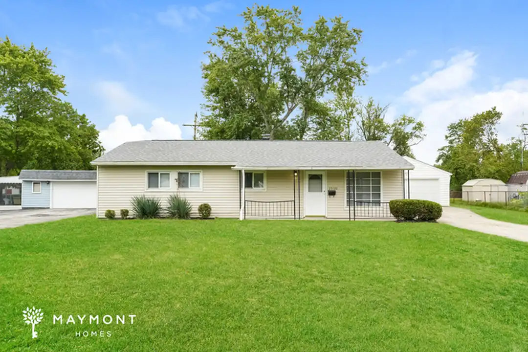25120 Sandhurst Rd – photo 1 of 11