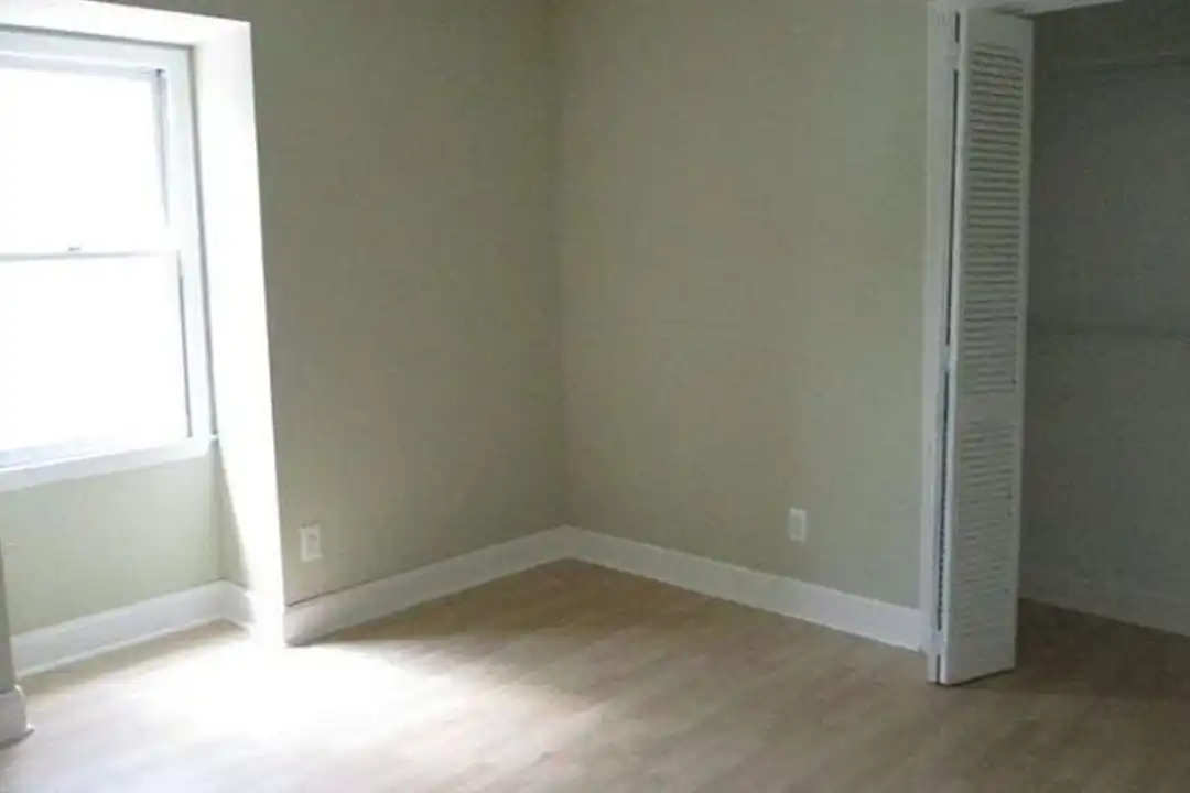 126 S Village Rd - View 5