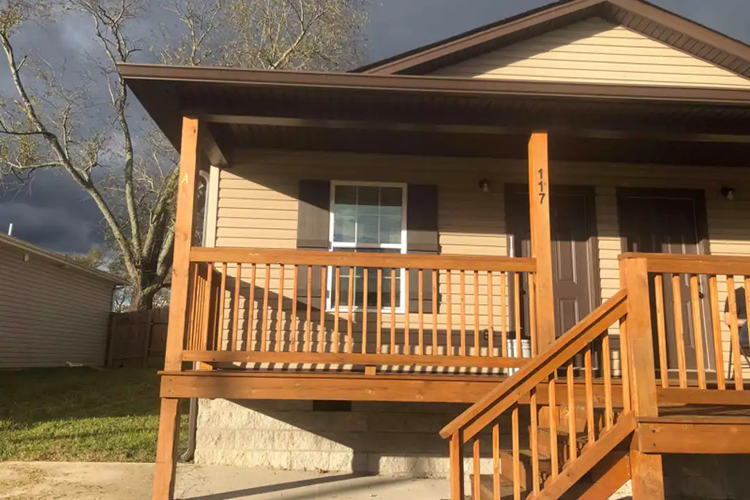 117 Bright Ave unit Unit B – photo 1 of 11