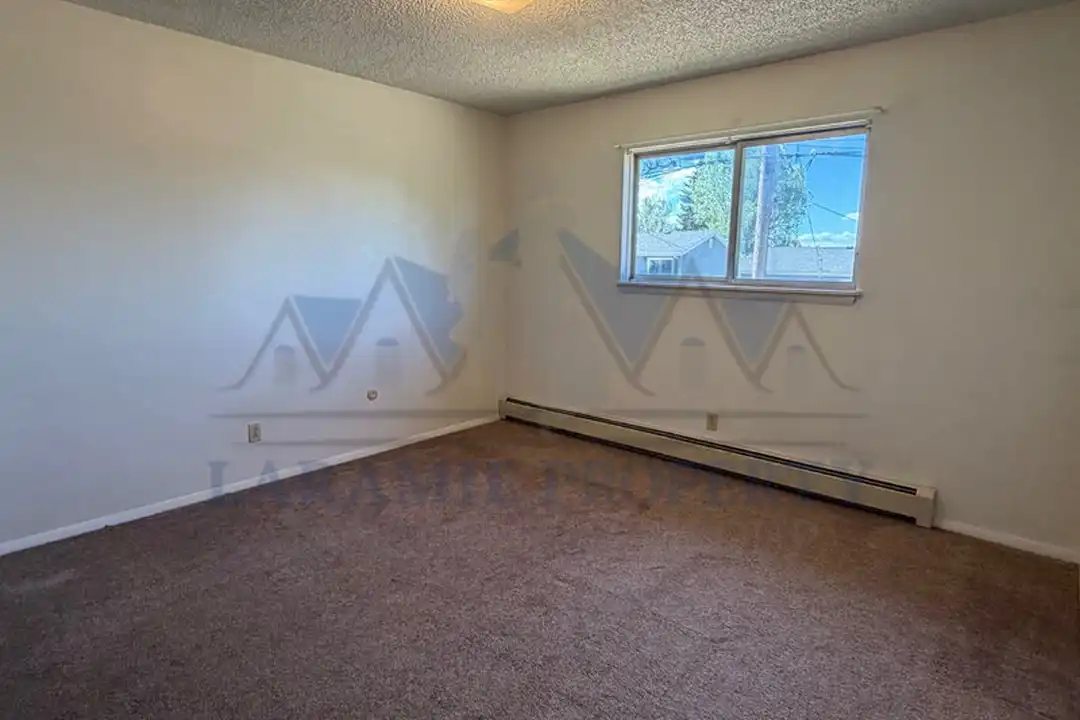 706 Downey St unit 25 - View 3