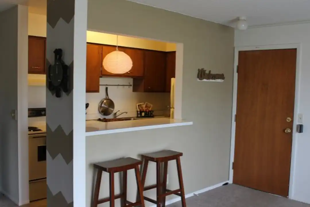 1119 S Despelder St unit 1118-04 - Grand Haven, MI | Rent.