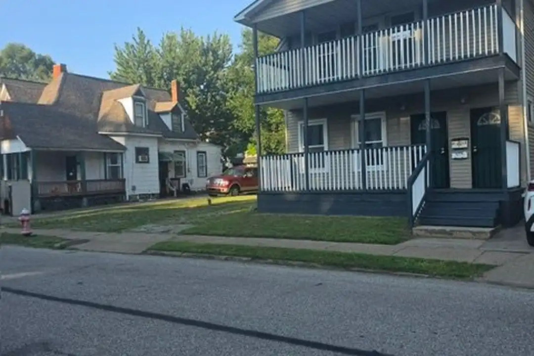 2351 E 86th St unit 2 – photo 1