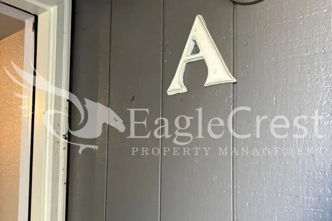 300 E Dogwood Ave unit 360 Dogwood #A - View 2