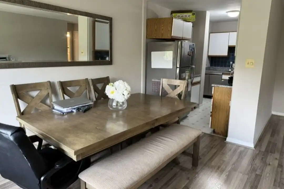 3000 N Spout Run Pkwy unit B505 - View 4