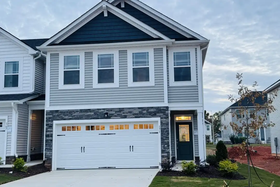 171 Pinkie Ln - View 3