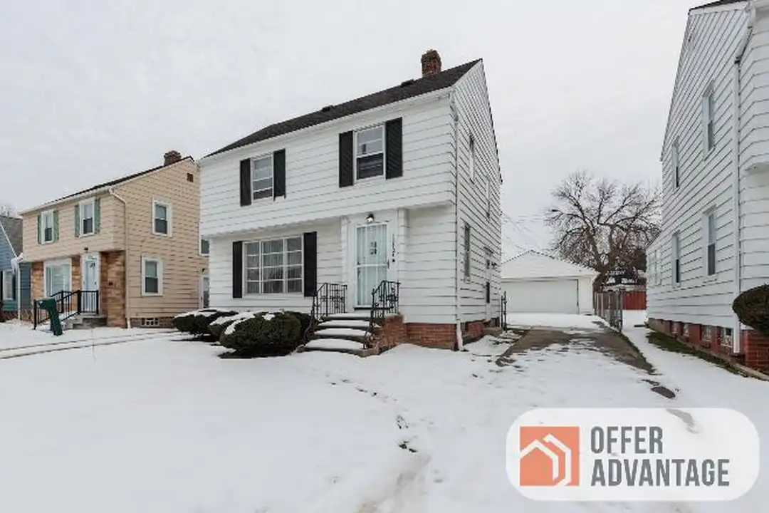 12404 Willard Ave – photo 1