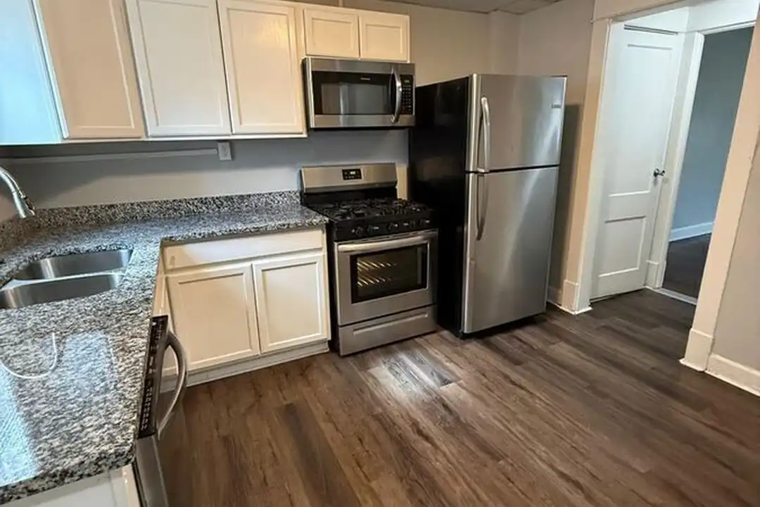 3106 N College Ave - View 4
