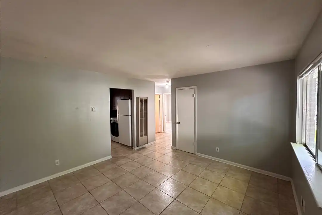 5605 1/2 Jim Hogg Ave unit A - View 5