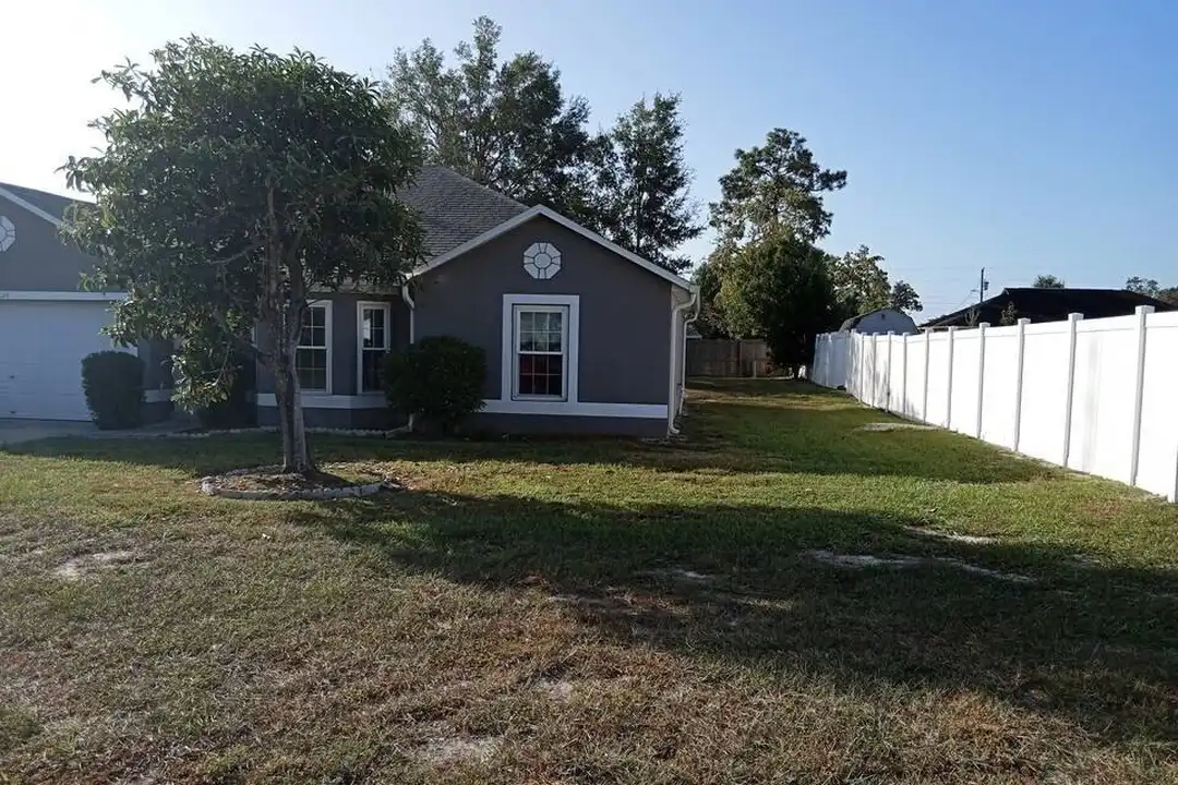 14024 Higgins St - View 2