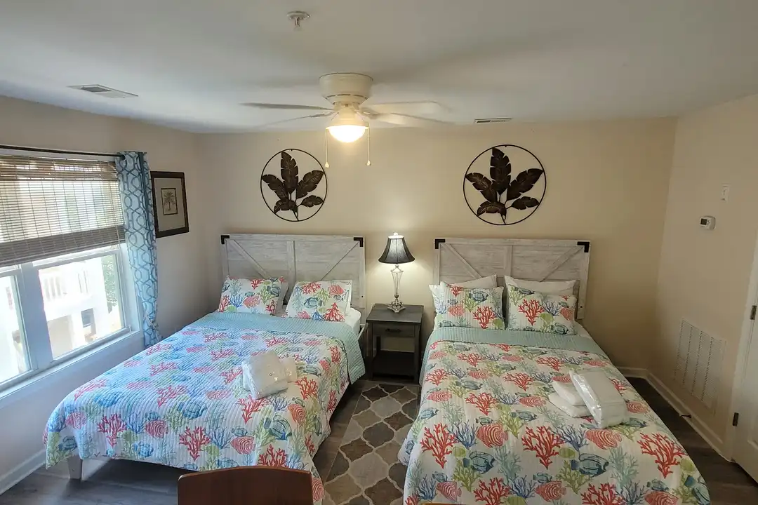 3350 Club Villas Dr unit 2006A – photo 1 of 10