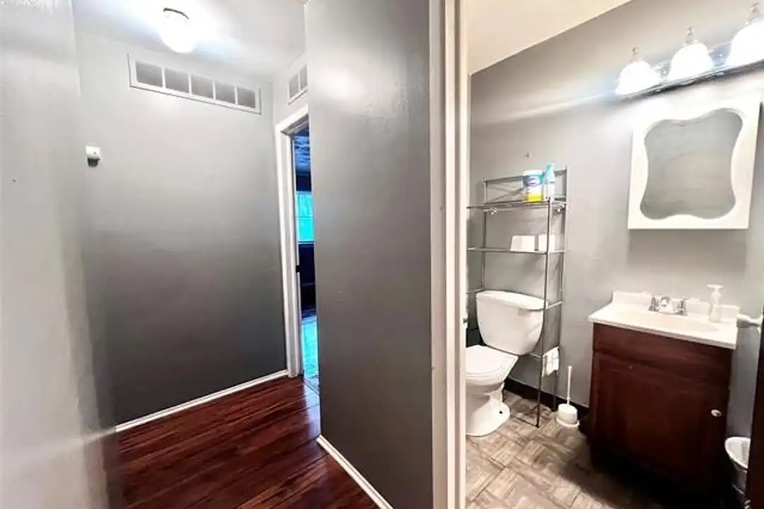 22116 Dante St #218 – pohled 3