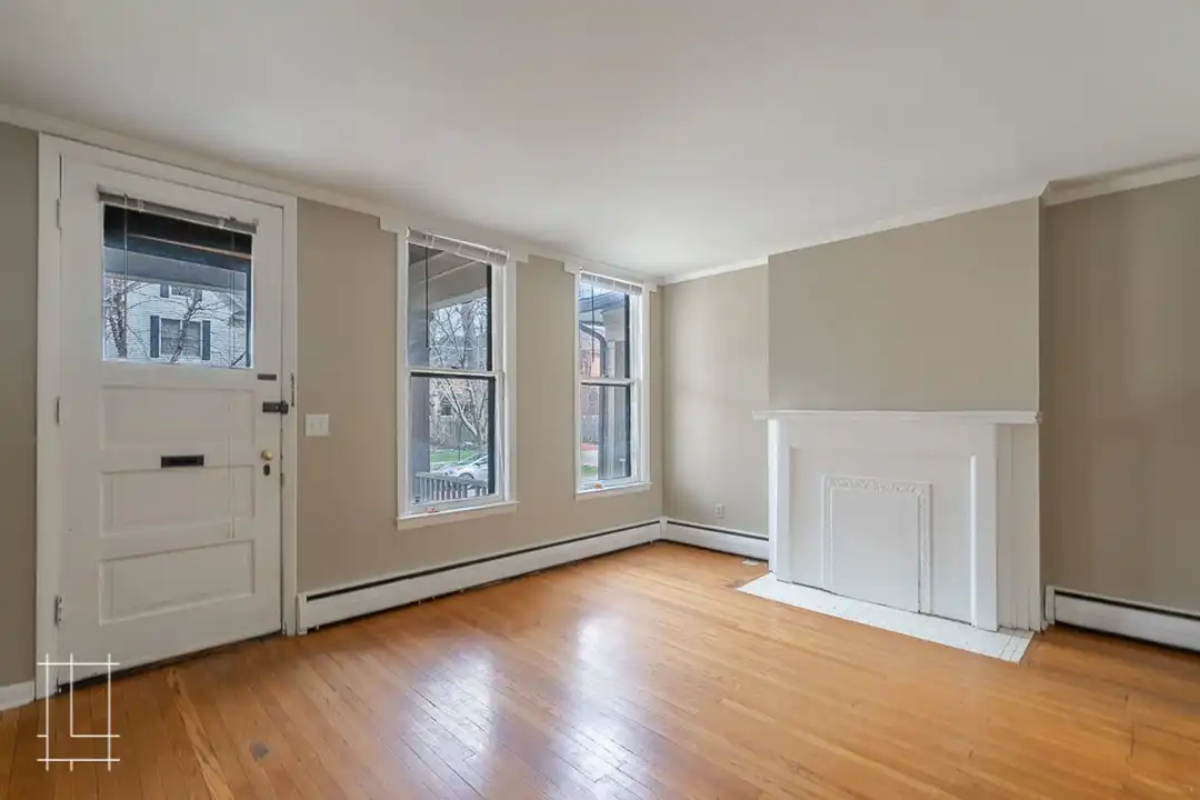 Apartment in Columbus - View 4