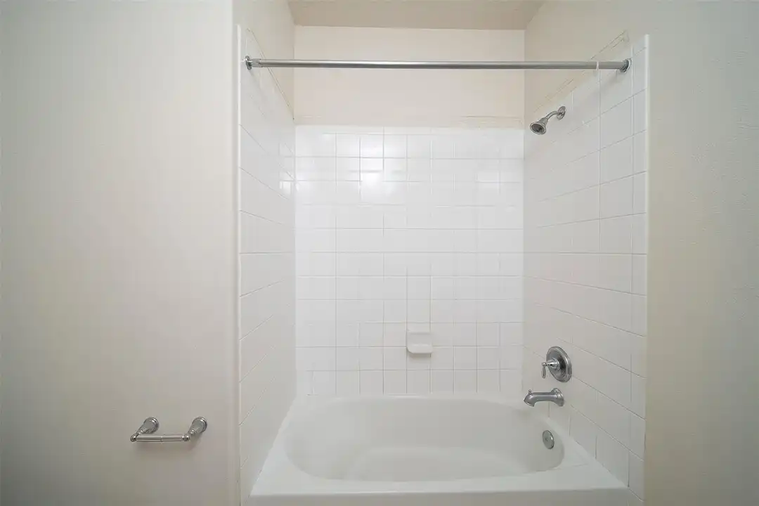 12811 Flat Creek Dr - View 6