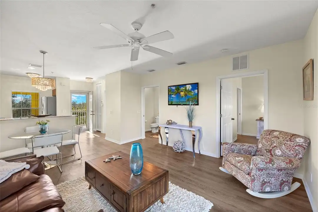 2060 Willow Hammock Cir #D304 - View 6