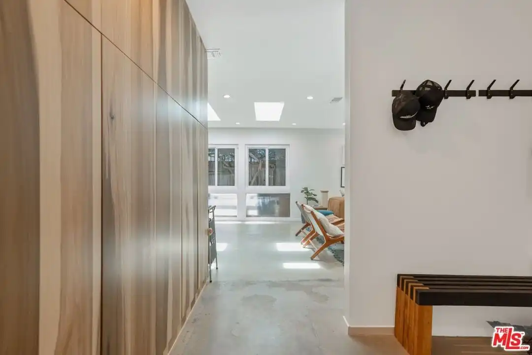 2820 Nichols Canyon Pl - Изглед 6