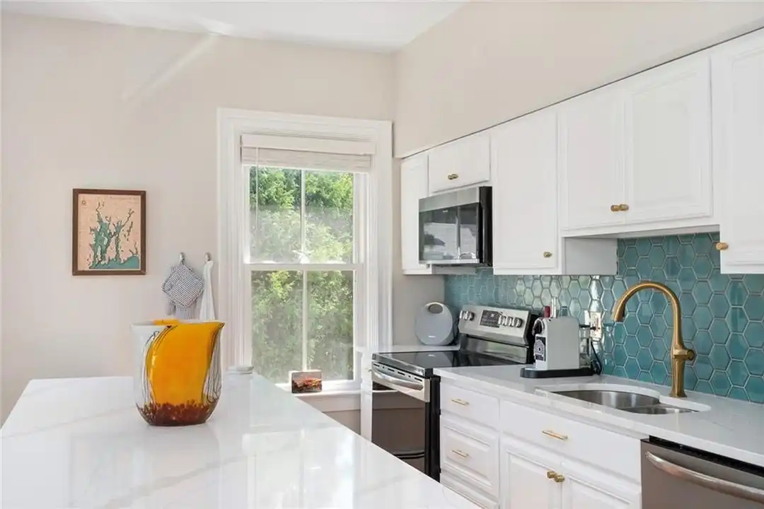 109 Church St #3 - View 4