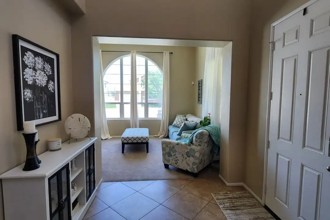 4018 Vahan Ct - View 6