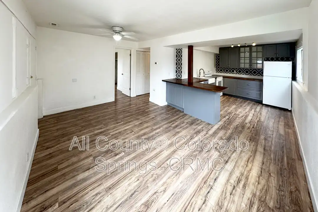 1340 Westend Ave - View 5