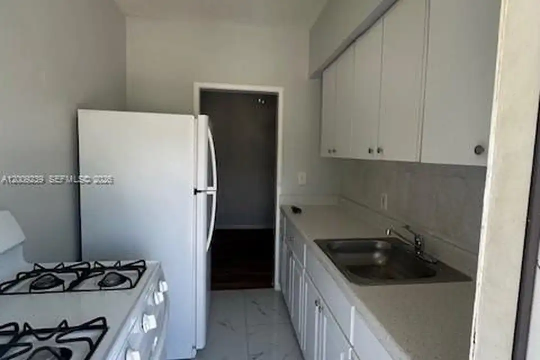 30 S Shore Dr #1 - View 4